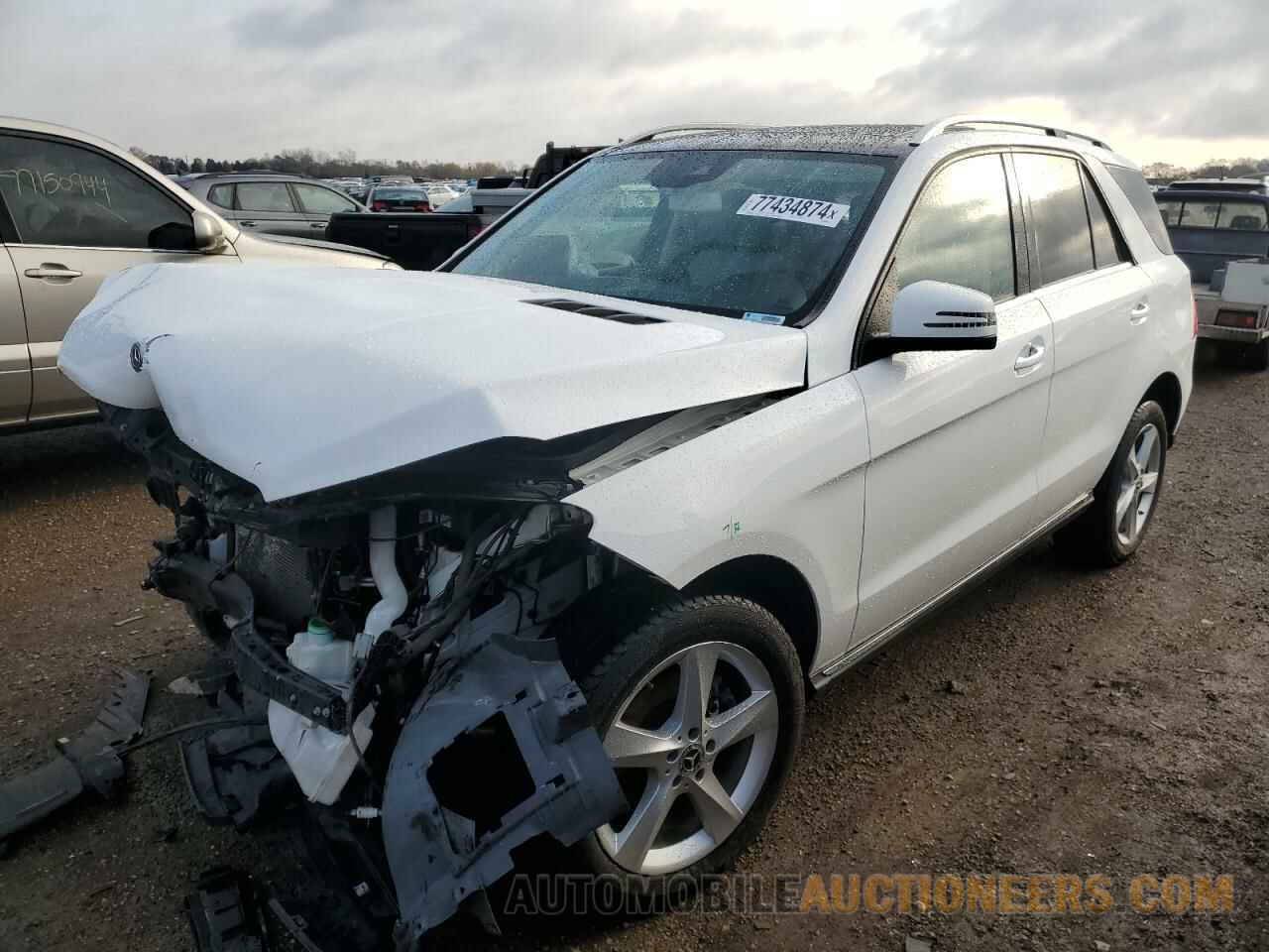 4JGDA5HBXJB000655 MERCEDES-BENZ GLE-CLASS 2018