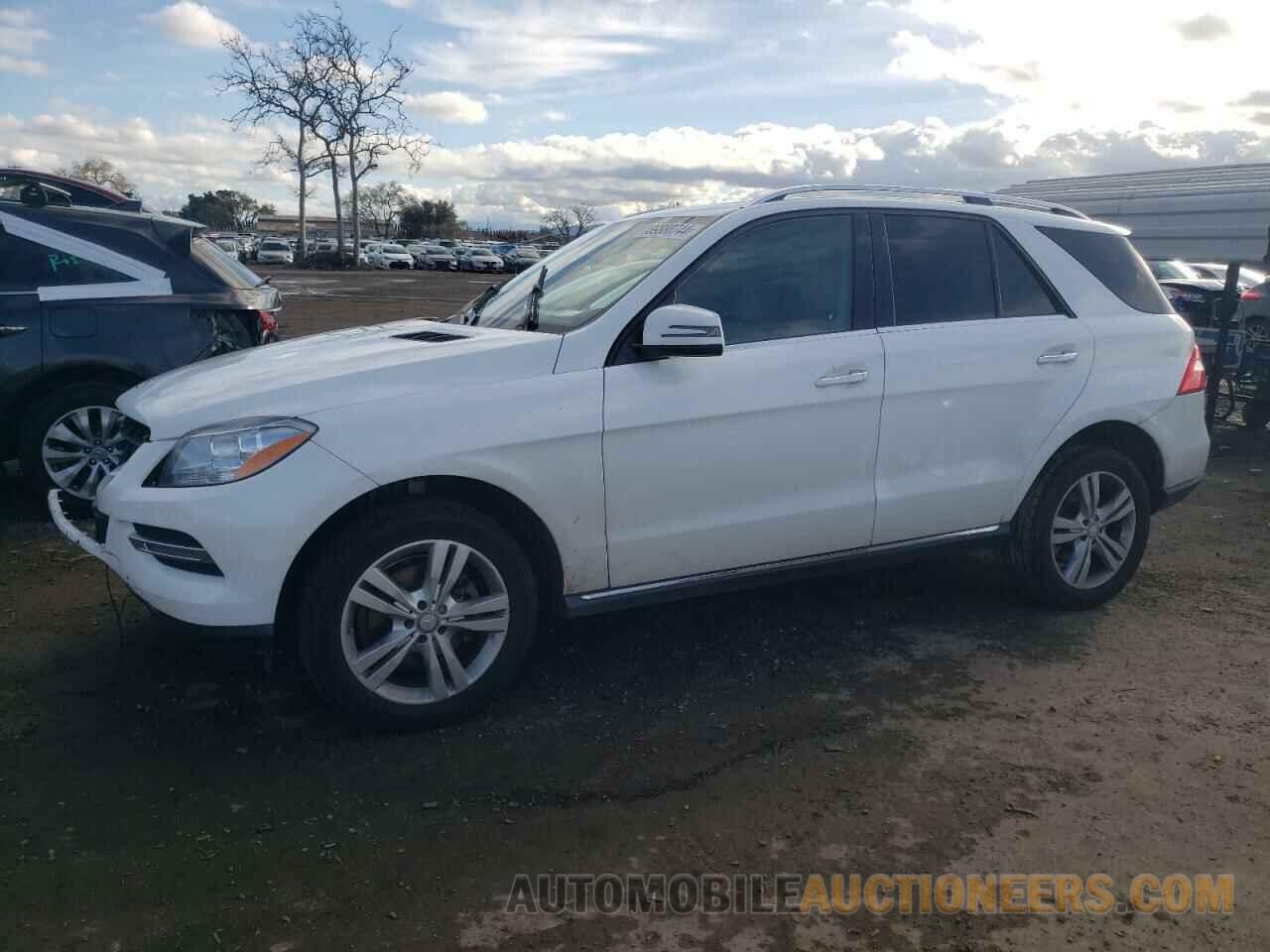 4JGDA5JB0FA503845 MERCEDES-BENZ M-CLASS 2015