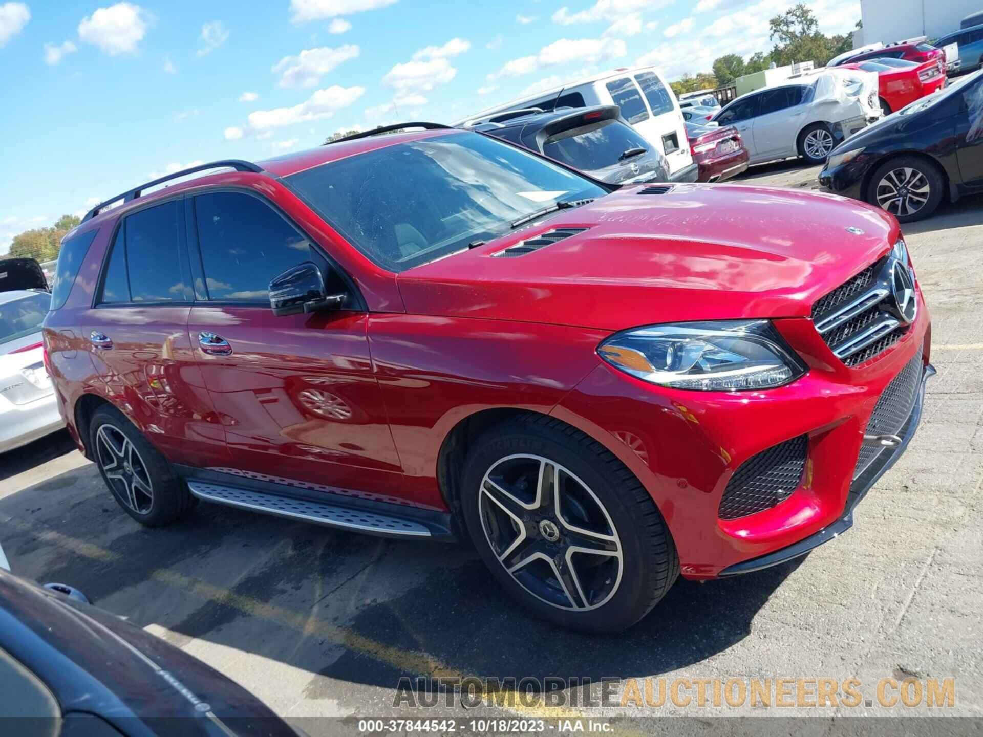 4JGDA5JB0JB087945 MERCEDES-BENZ GLE 2018