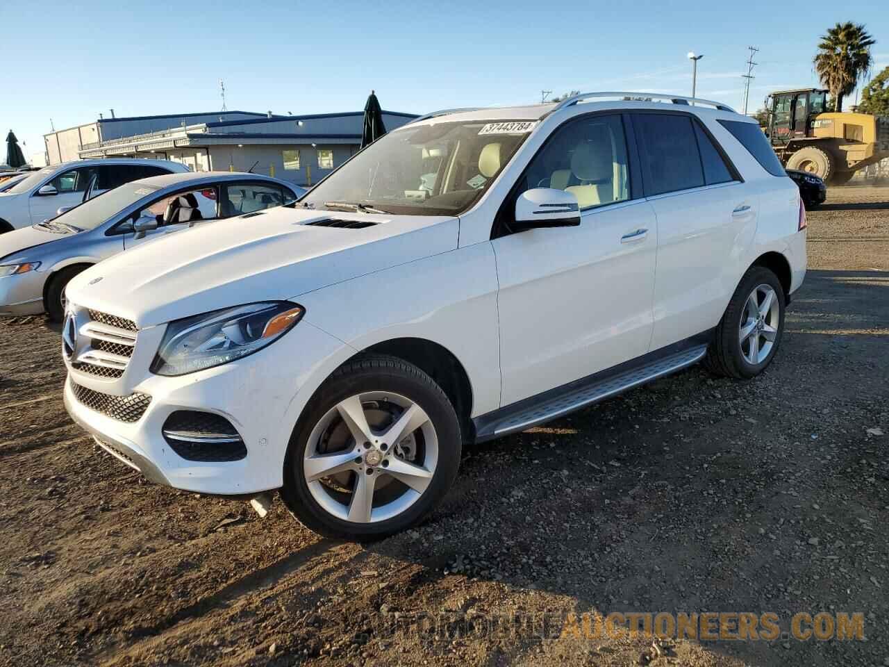 4JGDA5JB1HA868568 MERCEDES-BENZ GLE-CLASS 2017