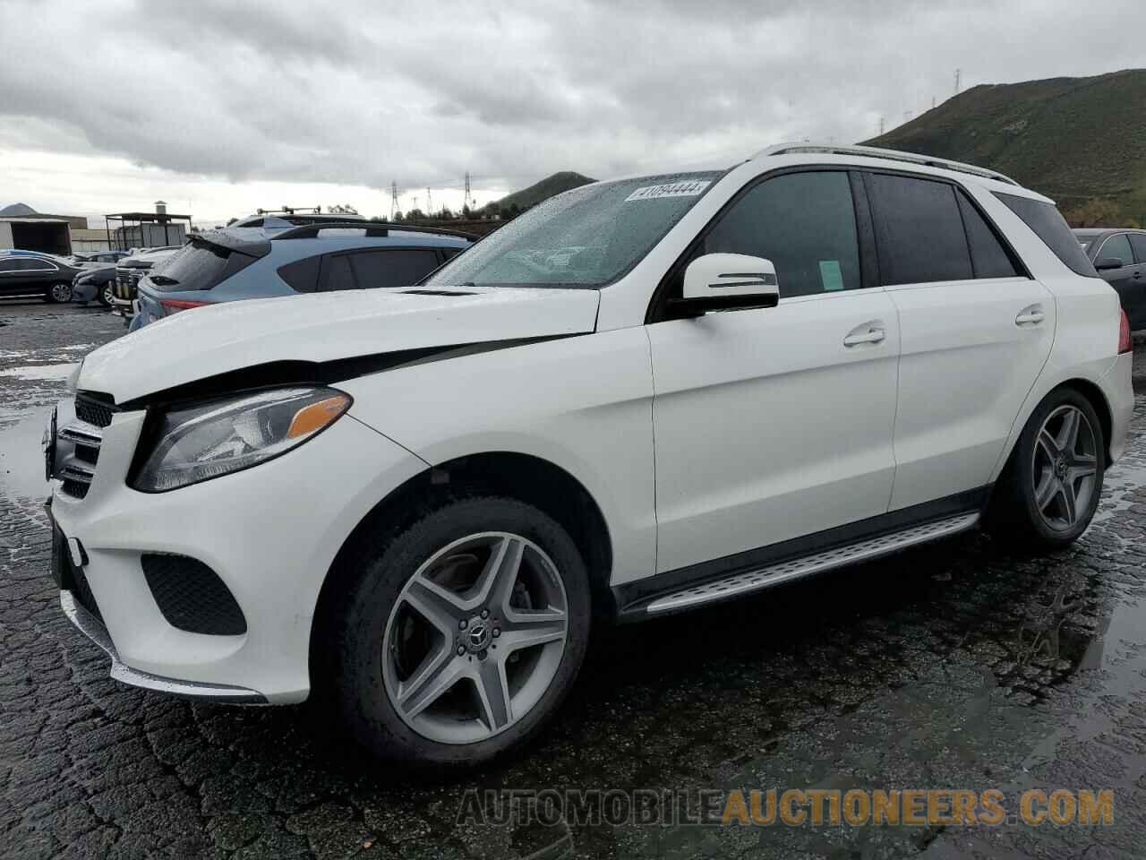 4JGDA5JB1HA980979 MERCEDES-BENZ GLE-CLASS 2017