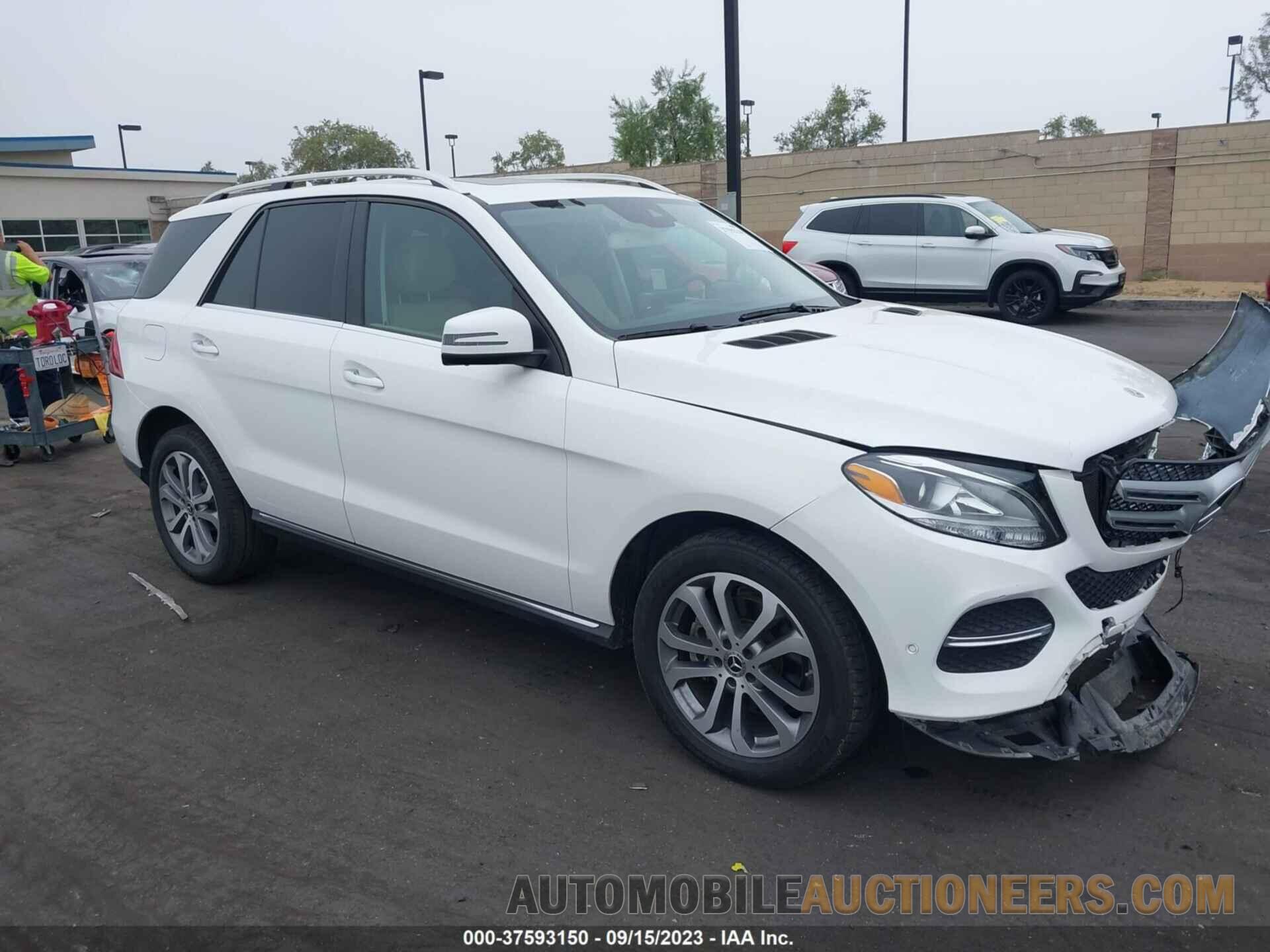 4JGDA5JB1JB181882 MERCEDES-BENZ GLE 2018