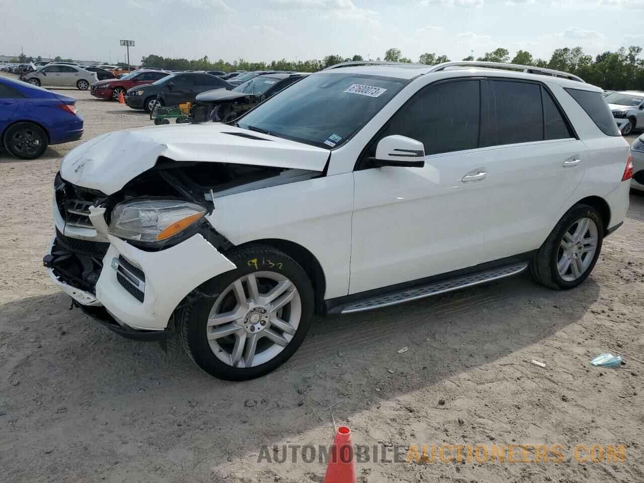 4JGDA5JB2FA464823 MERCEDES-BENZ M-CLASS 2015