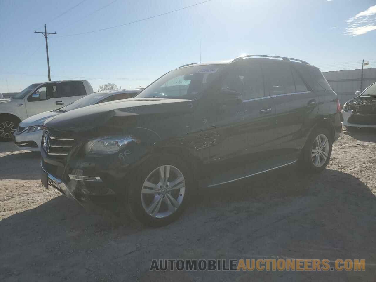 4JGDA5JB3FA608587 MERCEDES-BENZ M-CLASS 2015