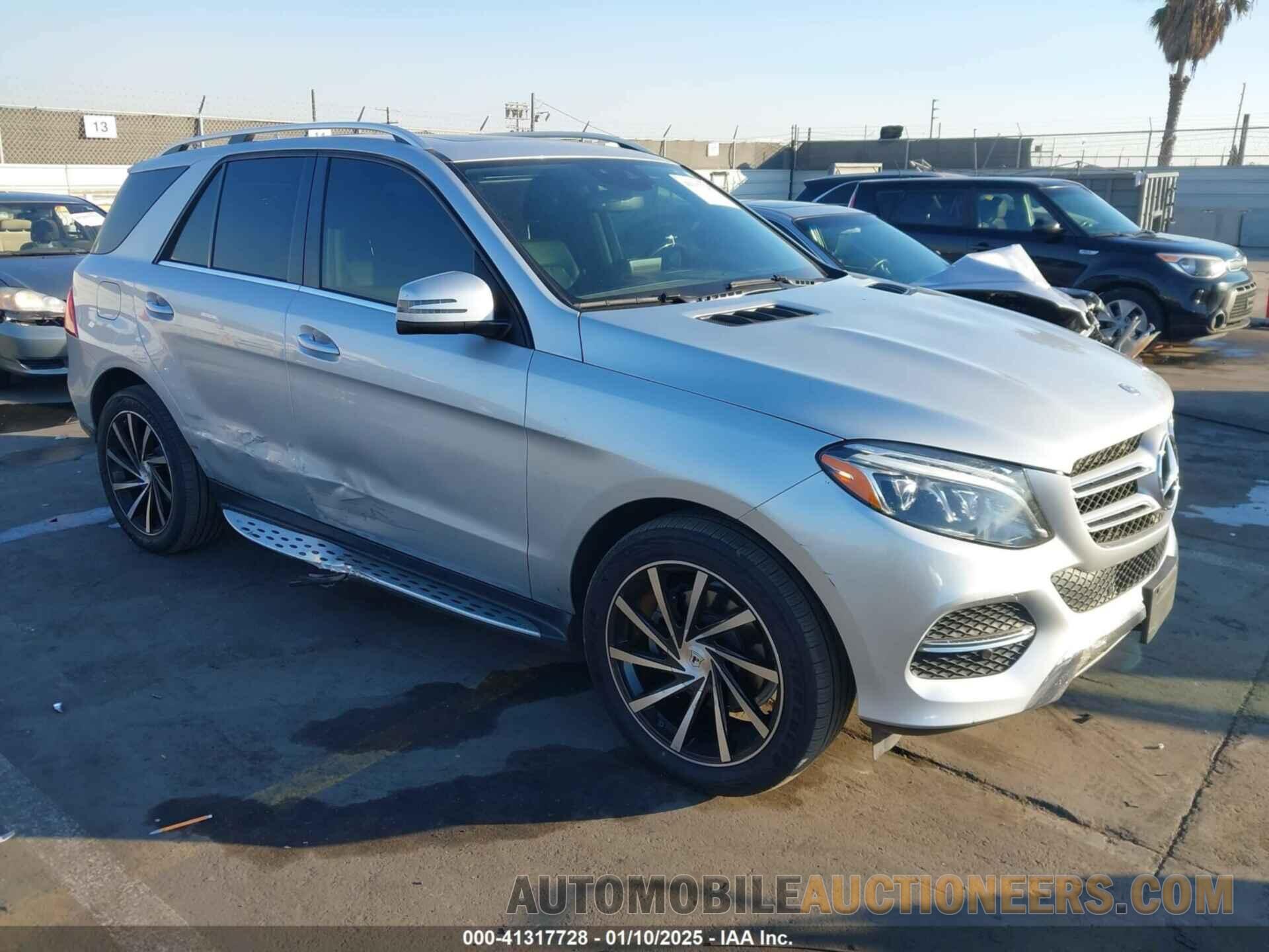 4JGDA5JB3HA875845 MERCEDES-BENZ GLE 350 2017