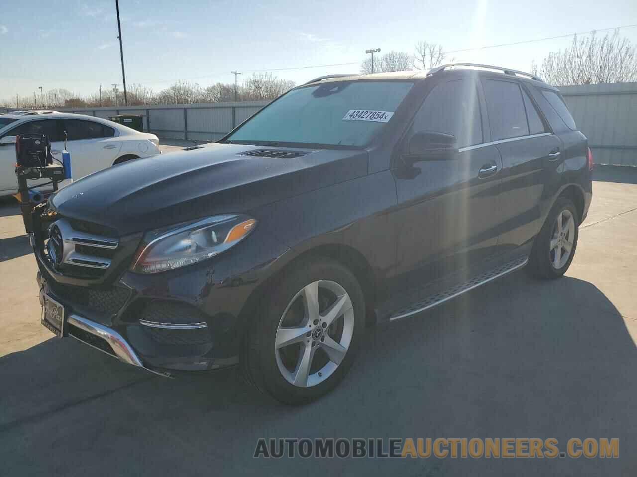 4JGDA5JB3JB005688 MERCEDES-BENZ GLE-CLASS 2018