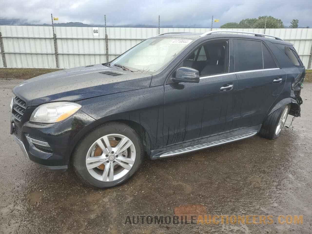 4JGDA5JB4FA618982 MERCEDES-BENZ M-CLASS 2015