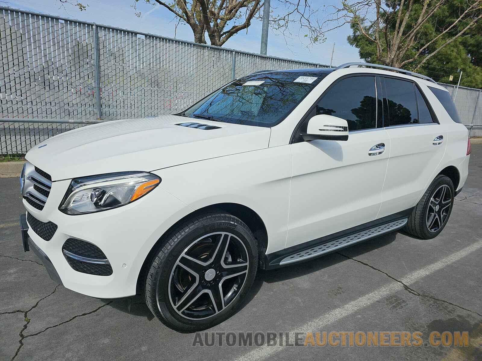 4JGDA5JB4HA888183 Mercedes-Benz GLE 2017