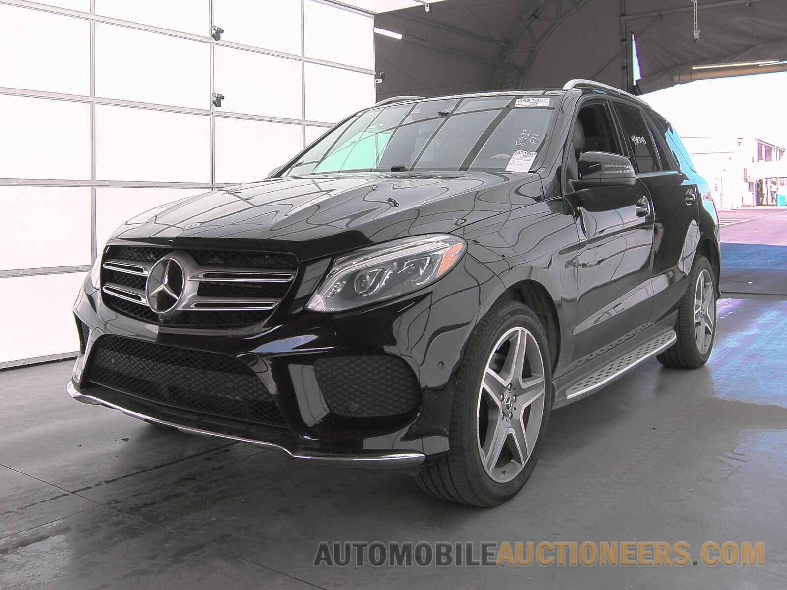 4JGDA5JB4JB048582 Mercedes-Benz GLE 2018