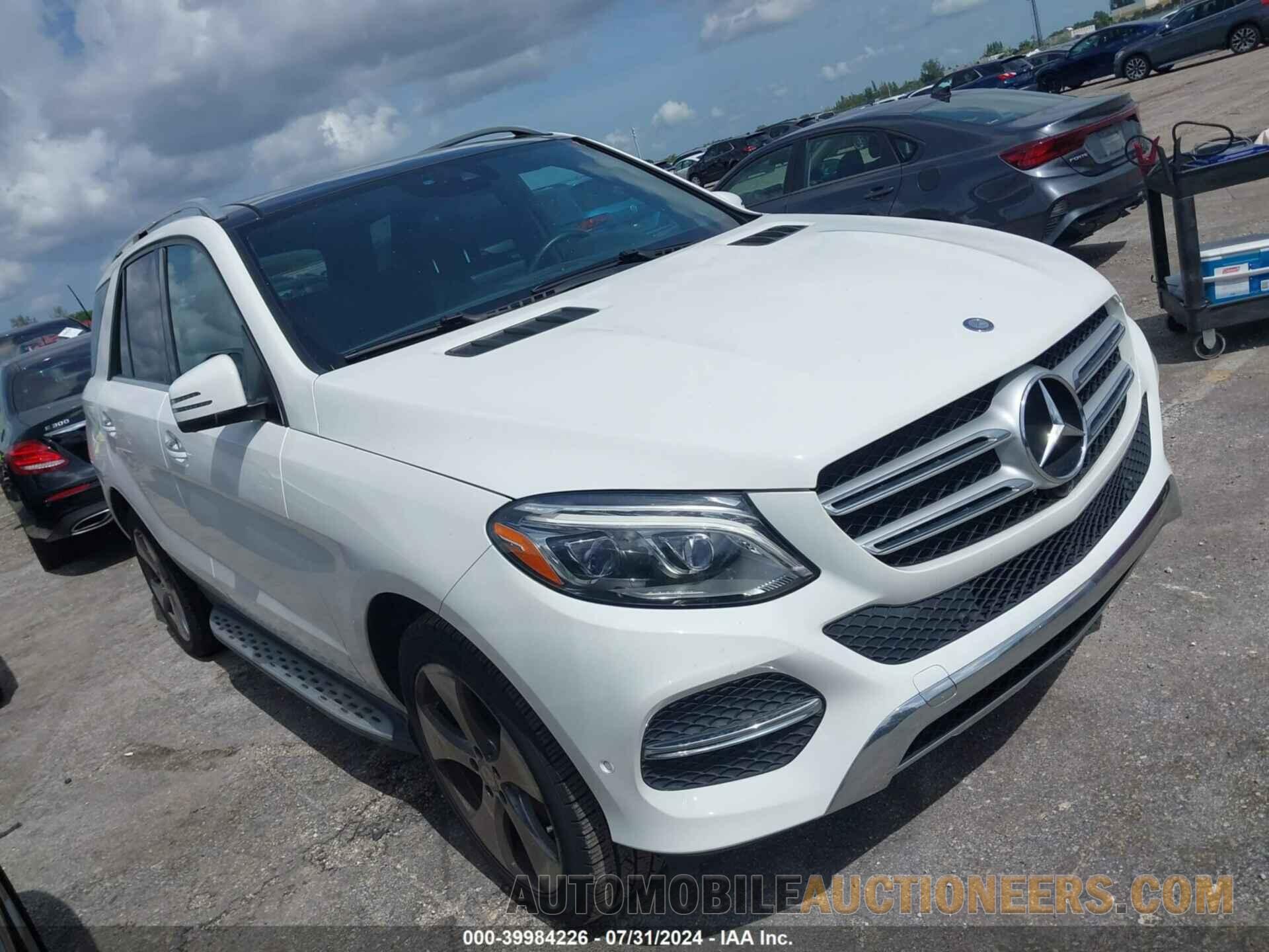 4JGDA5JB5HA856729 MERCEDES-BENZ GLE 350 2017