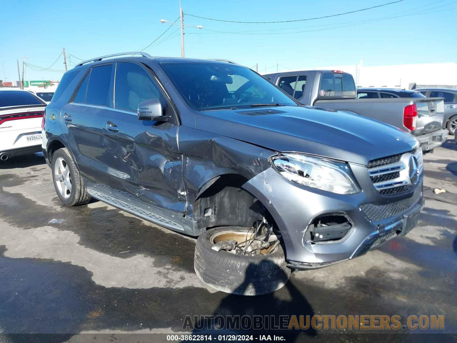 4JGDA5JB5JB025764 MERCEDES-BENZ GLE 350 2018