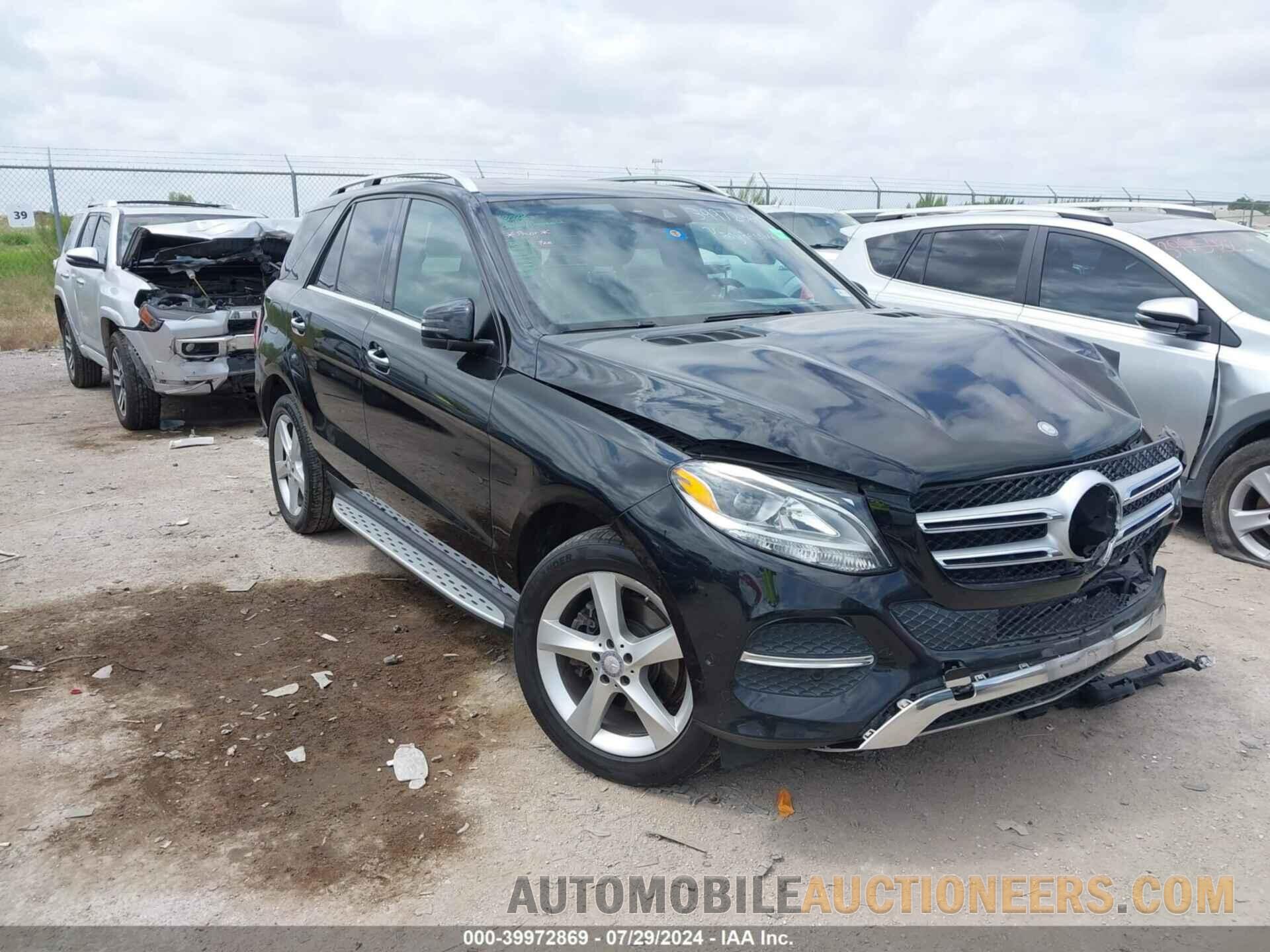 4JGDA5JB6HA877797 MERCEDES-BENZ GLE 350 2017