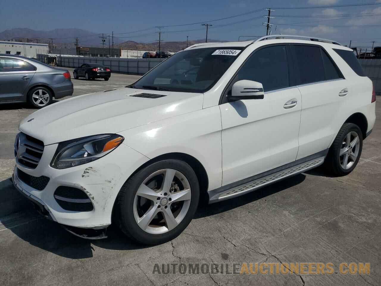 4JGDA5JB7HA828897 MERCEDES-BENZ GLE-CLASS 2017