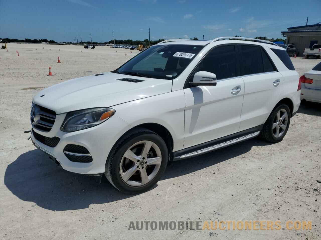 4JGDA5JB7JB027015 MERCEDES-BENZ GLE-CLASS 2018