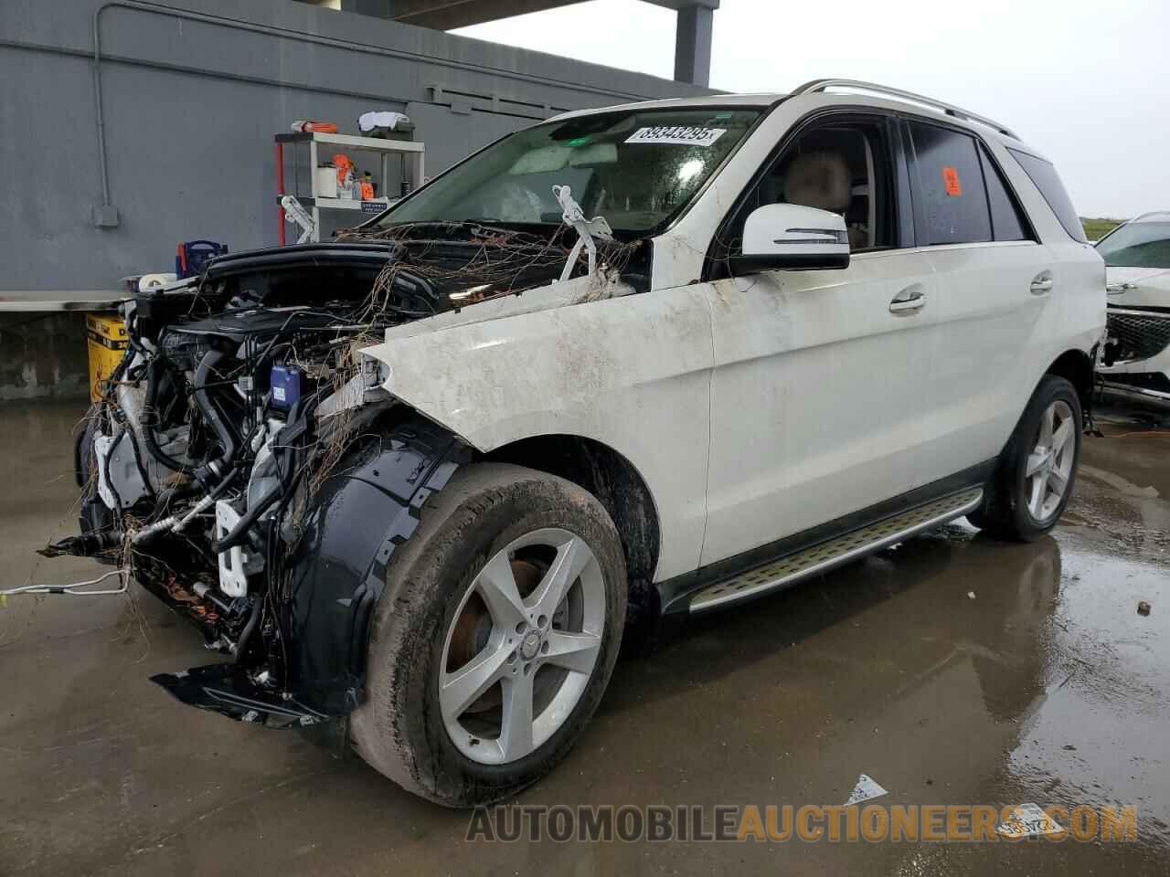 4JGDA5JB8HA814054 MERCEDES-BENZ GLE-CLASS 2017