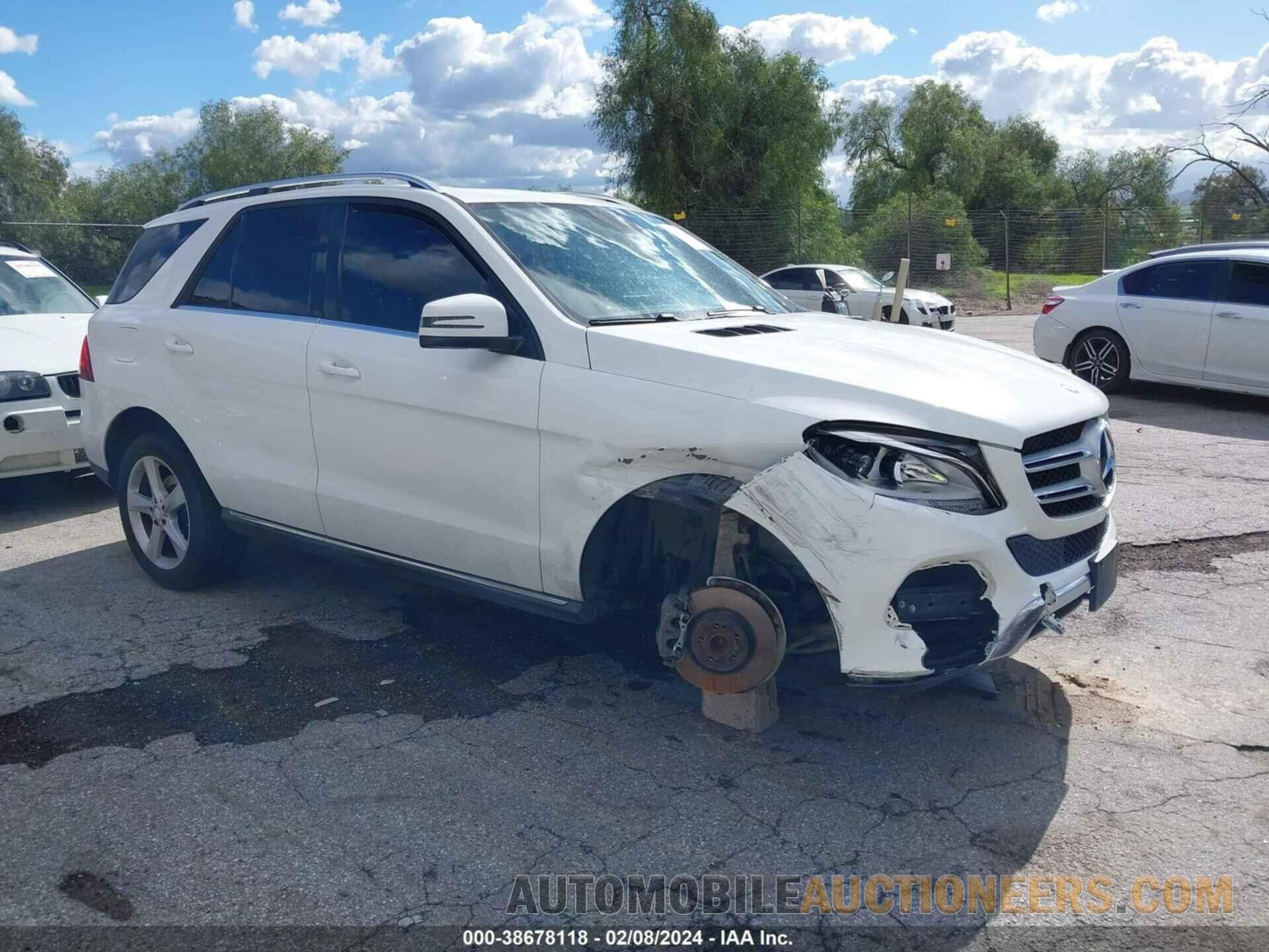 4JGDA5JB8HA875761 MERCEDES-BENZ GLE 350 2017