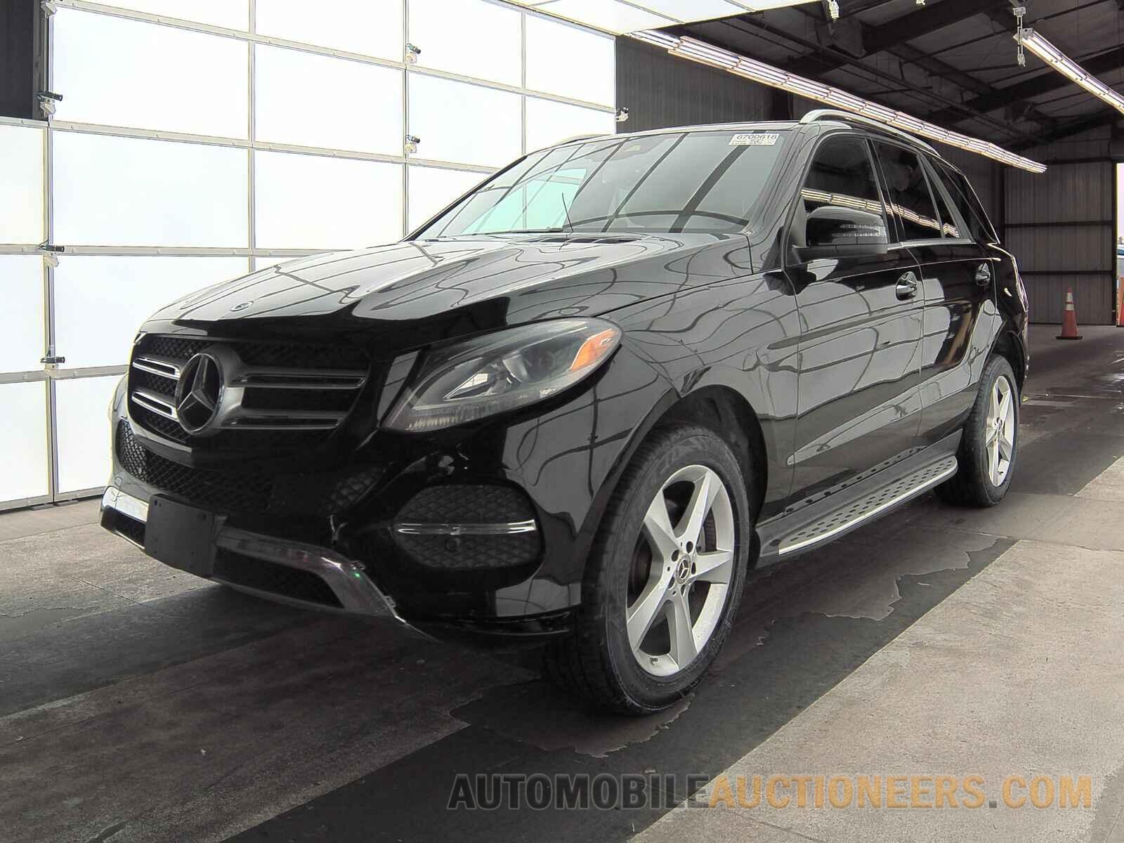 4JGDA5JB8HA942097 Mercedes-Benz GLE 2017