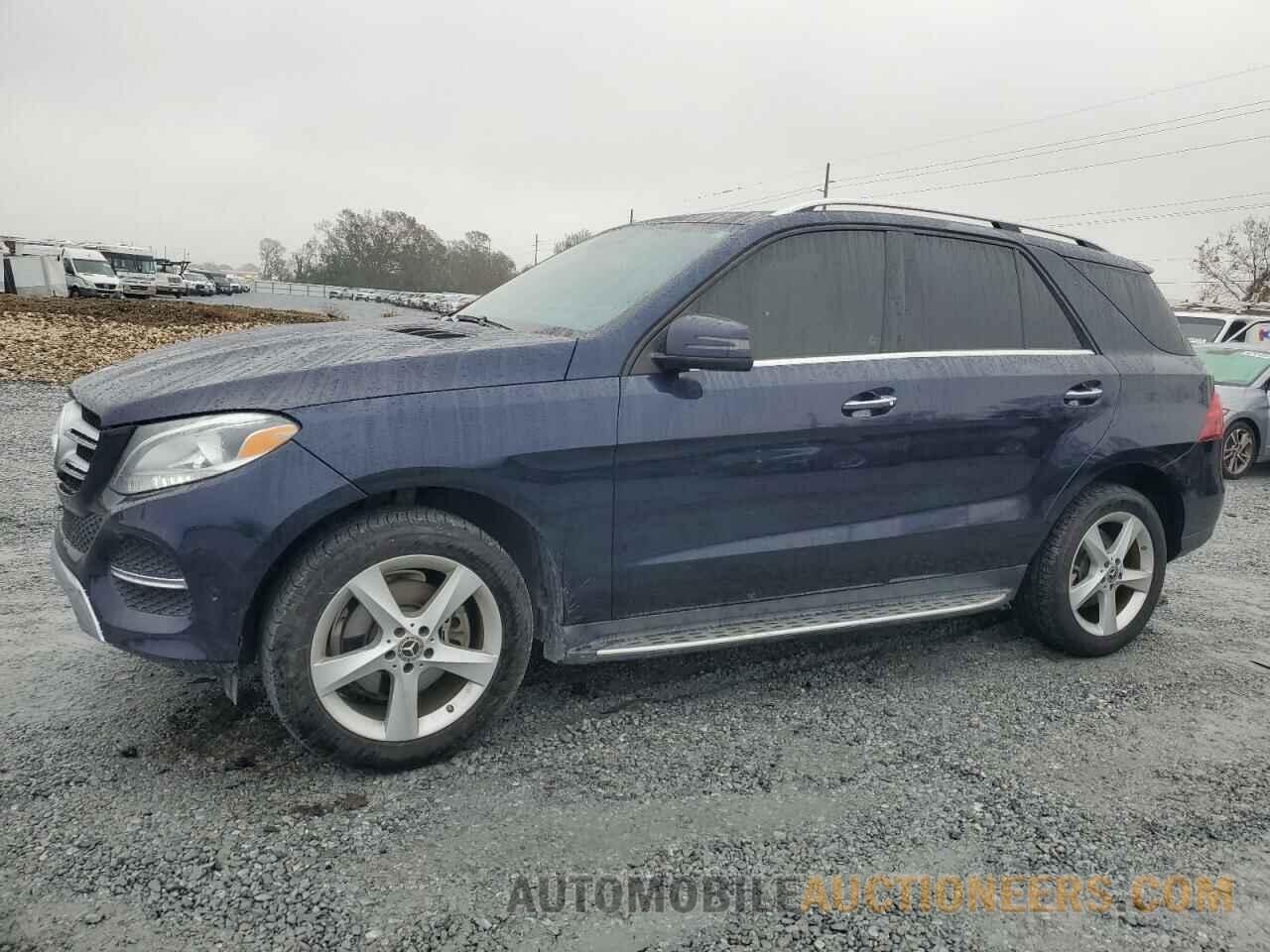 4JGDA5JB8HA977948 MERCEDES-BENZ GLE-CLASS 2017