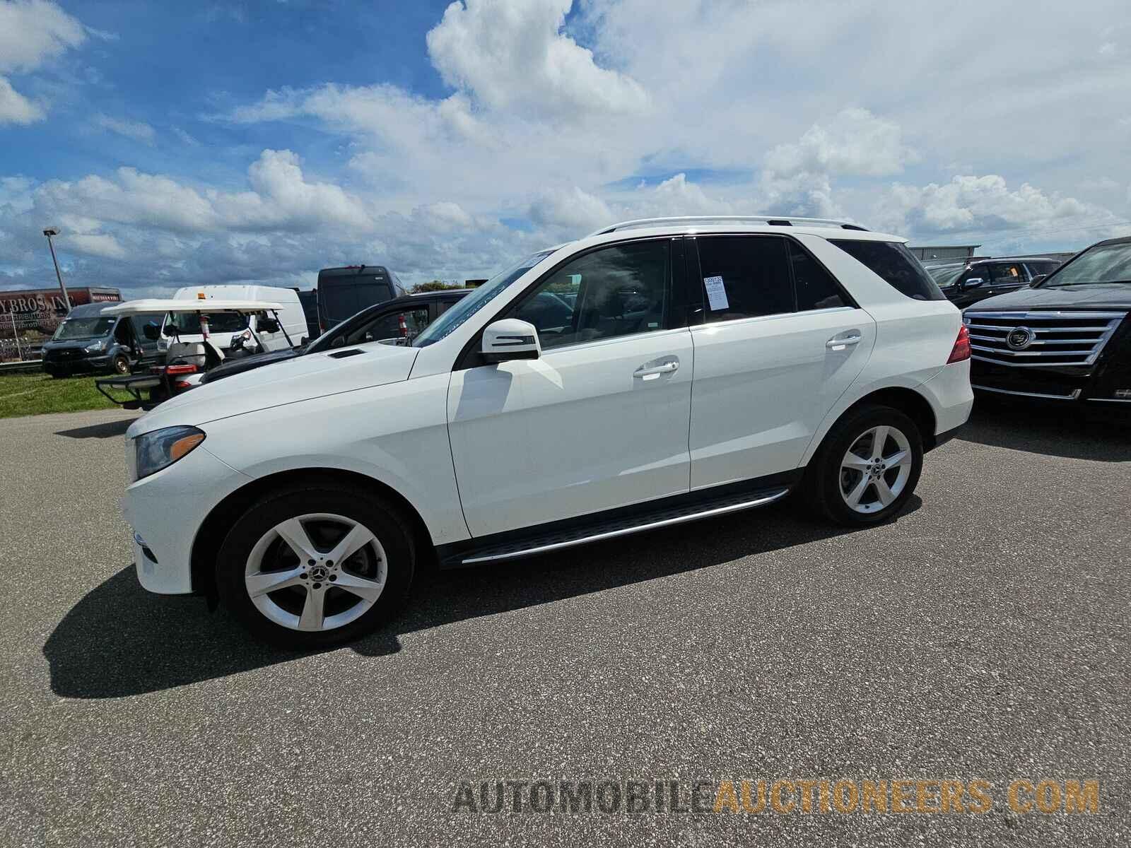 4JGDA5JB8JB013513 Mercedes-Benz GLE 2018