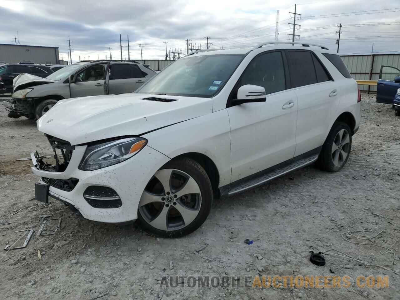 4JGDA5JB8JB098885 MERCEDES-BENZ GLE-CLASS 2018