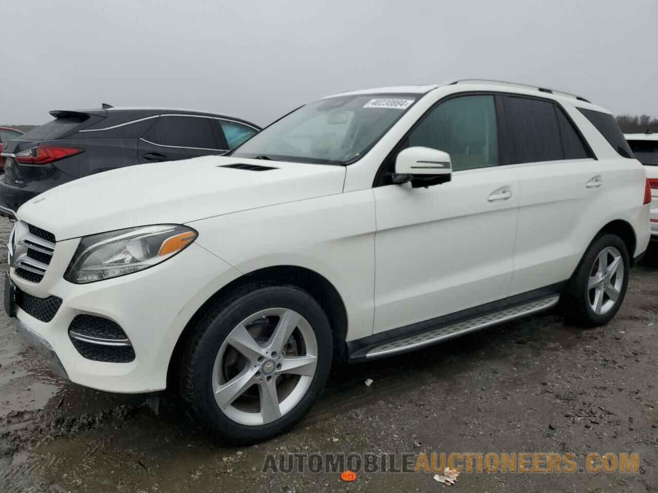 4JGDA5JB9HA875946 MERCEDES-BENZ GLE-CLASS 2017