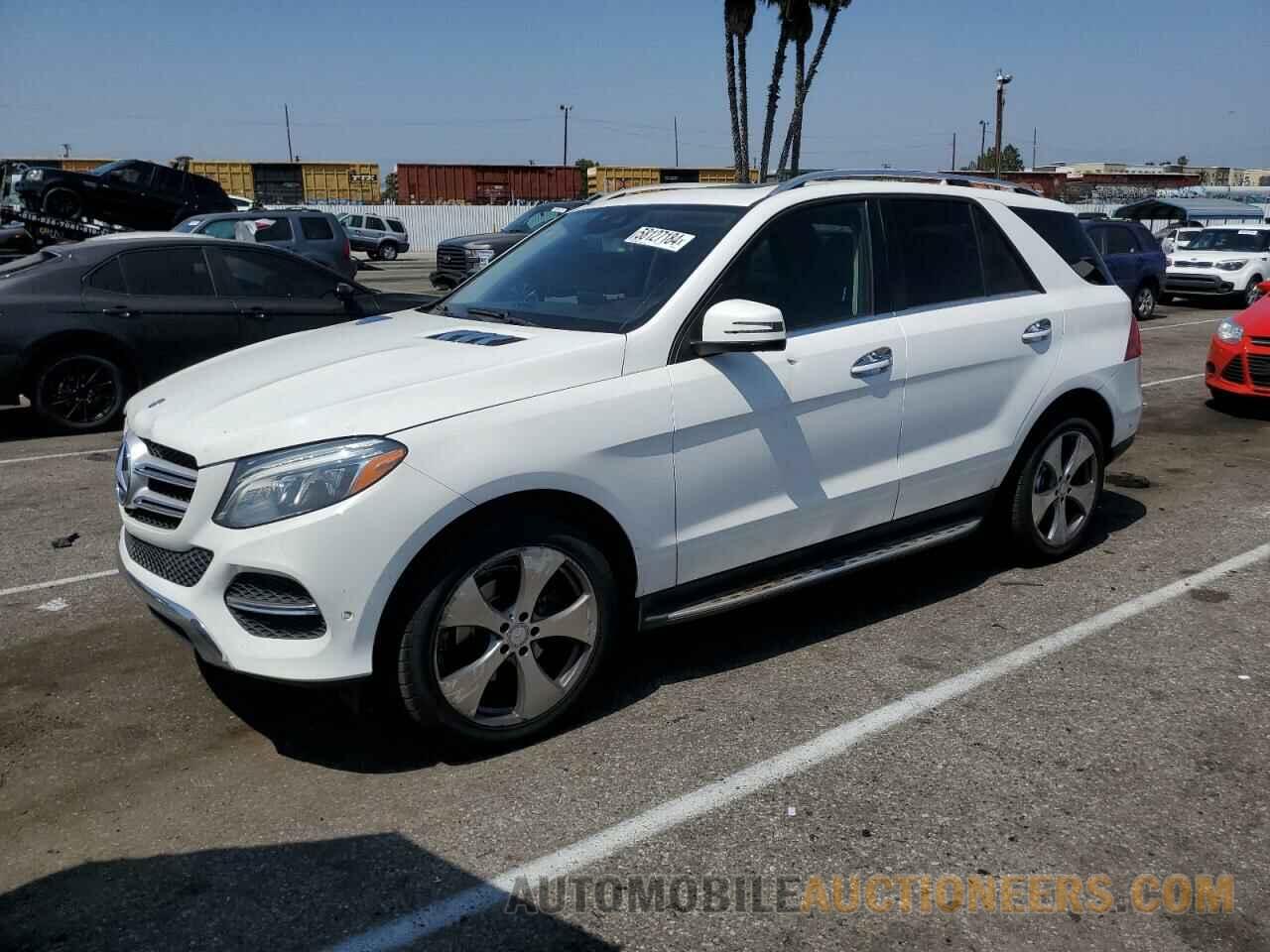 4JGDA5JB9HA885067 MERCEDES-BENZ GLE-CLASS 2017