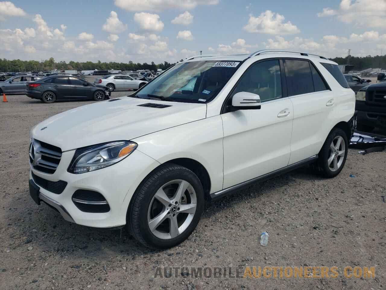 4JGDA5JB9HA968613 MERCEDES-BENZ GLE-CLASS 2017