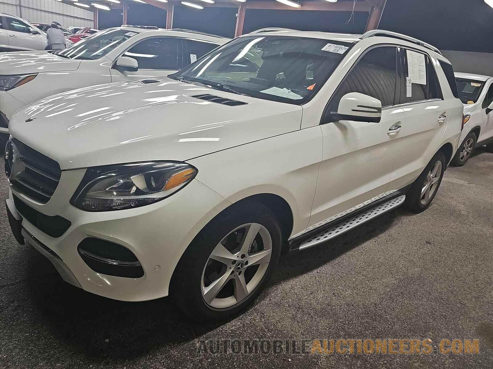 4JGDA5JB9HA985489 Mercedes-Benz GLE 2017