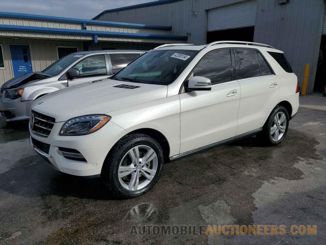 4JGDA5JBXFA592078 MERCEDES-BENZ M-CLASS 2015