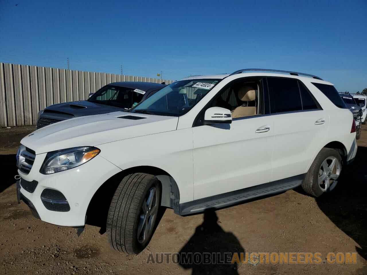 4JGDA5JBXHA974520 MERCEDES-BENZ GLE-CLASS 2017