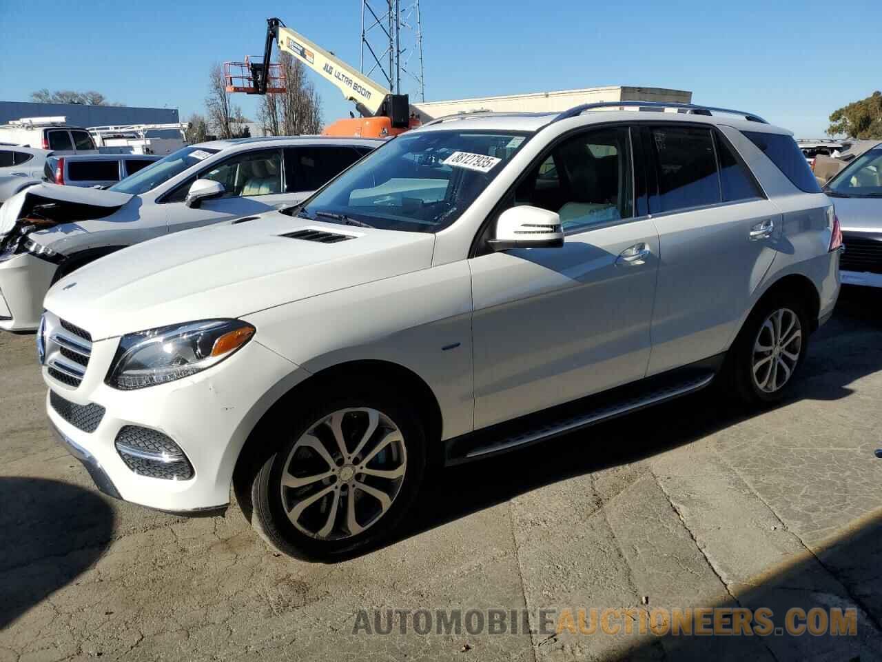 4JGDA6DB7HA853820 MERCEDES-BENZ GLE-CLASS 2017