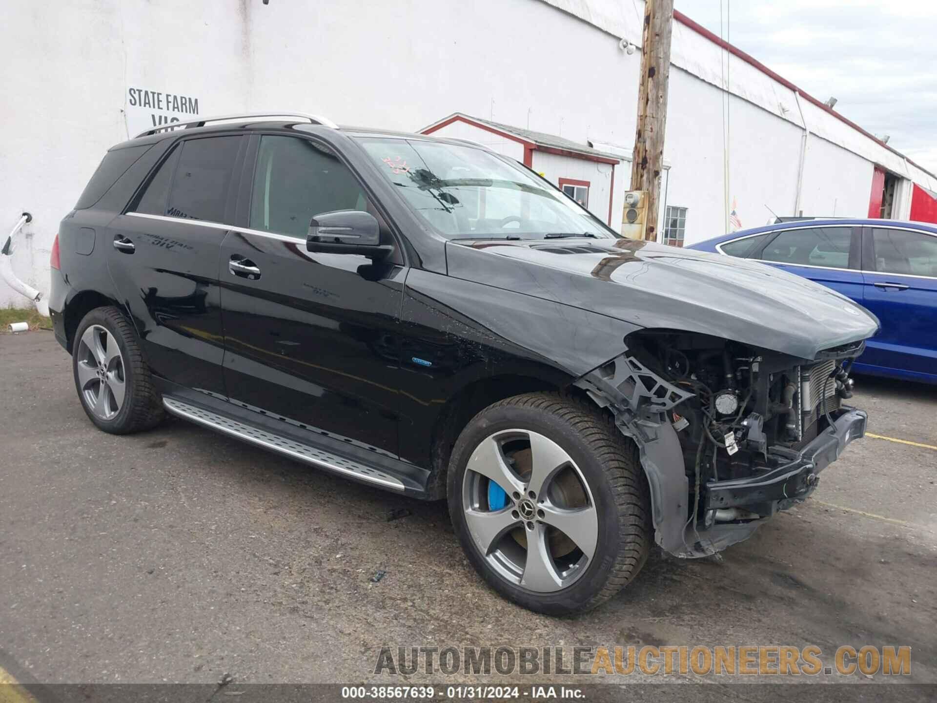 4JGDA6DB9HA986899 MERCEDES-BENZ GLE 550E 2017