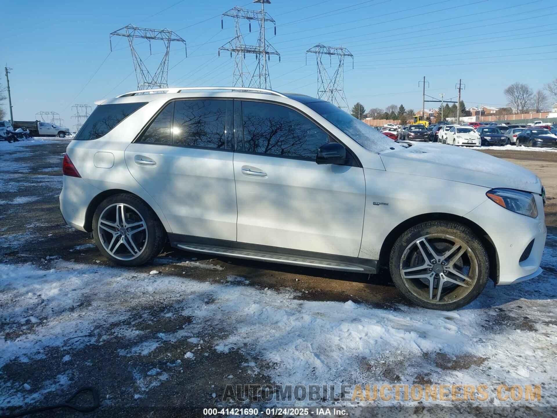 4JGDA6EB4JB015596 MERCEDES-BENZ AMG GLE 43 2018