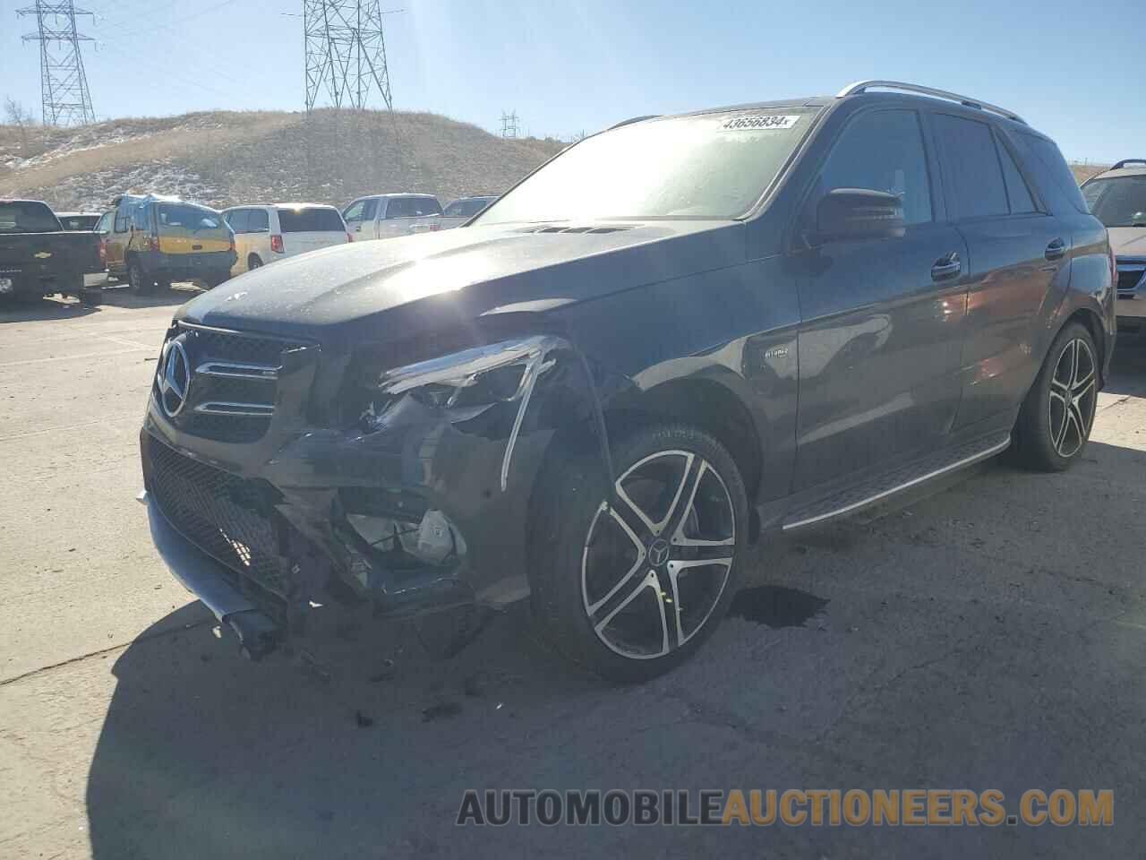 4JGDA6EB5JB128957 MERCEDES-BENZ GLE-CLASS 2018