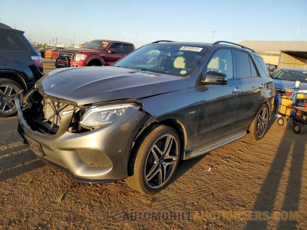 4JGDA6EB6HA908689 MERCEDES-BENZ GLE-CLASS 2017