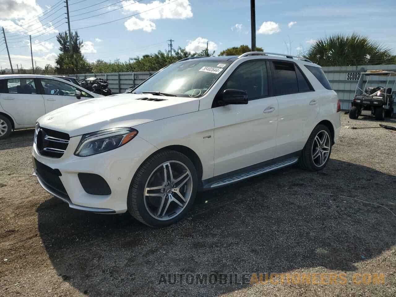 4JGDA6EB8JB131111 MERCEDES-BENZ GLE-CLASS 2018