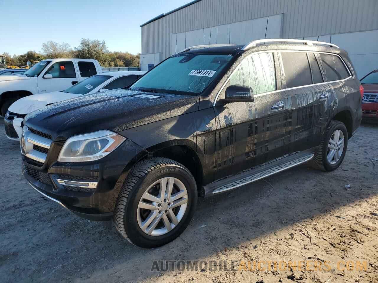 4JGDF2EE0FA524604 MERCEDES-BENZ GL-CLASS 2015