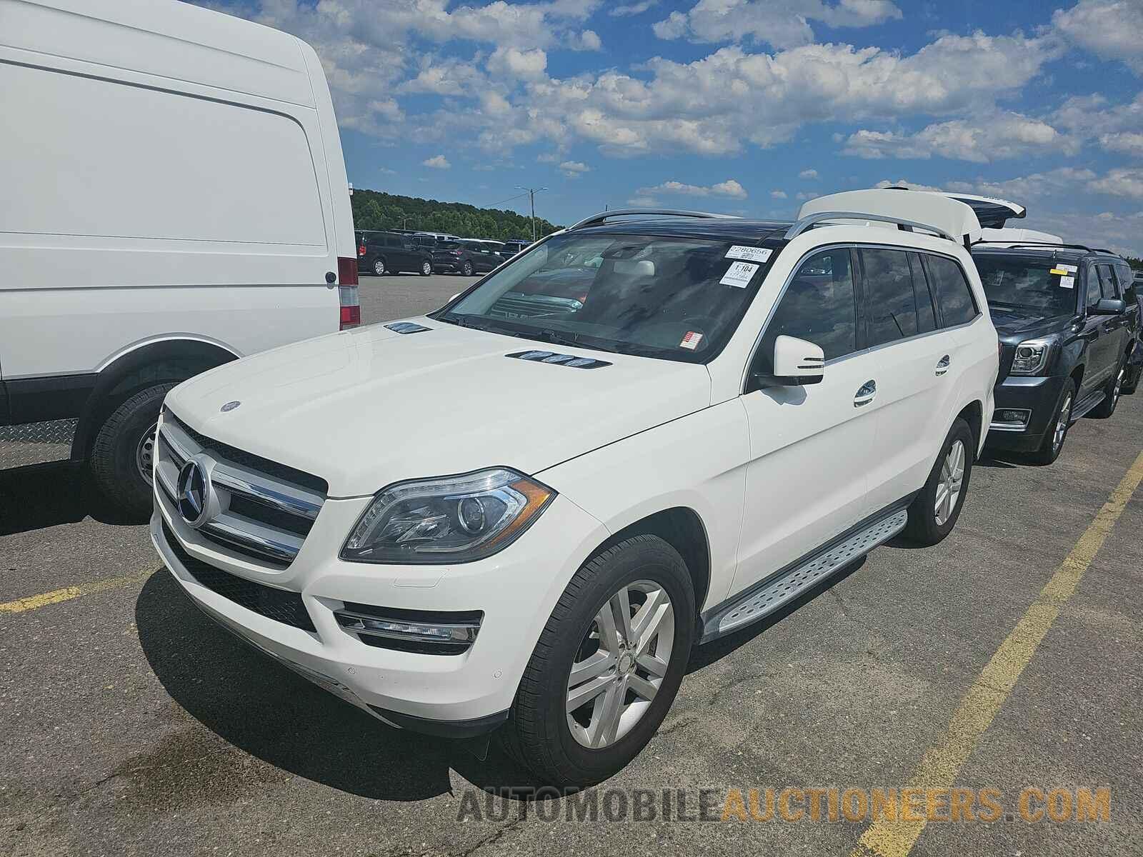 4JGDF2EE1FA502613 Mercedes-Benz GL 2015