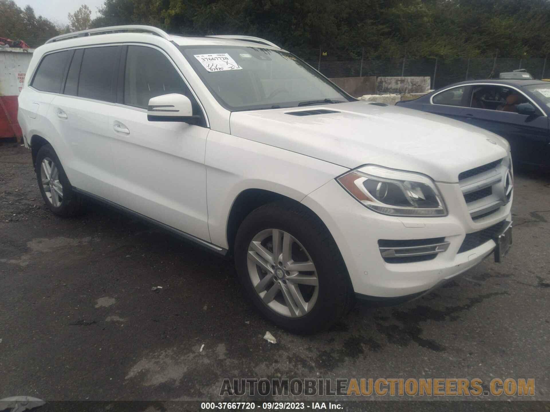 4JGDF2EE1FA535000 MERCEDES-BENZ GL-CLASS 2015