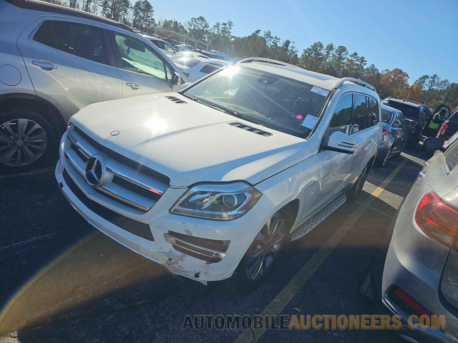 4JGDF2EE1GA703624 Mercedes-Benz GL 2016