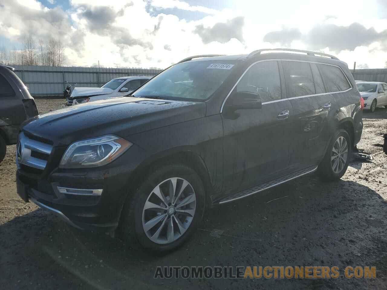 4JGDF2EE3FA495647 MERCEDES-BENZ GL-CLASS 2015