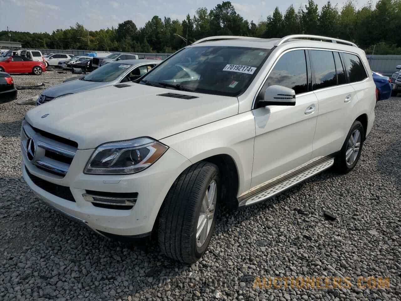 4JGDF2EE3FA592007 MERCEDES-BENZ GL-CLASS 2015