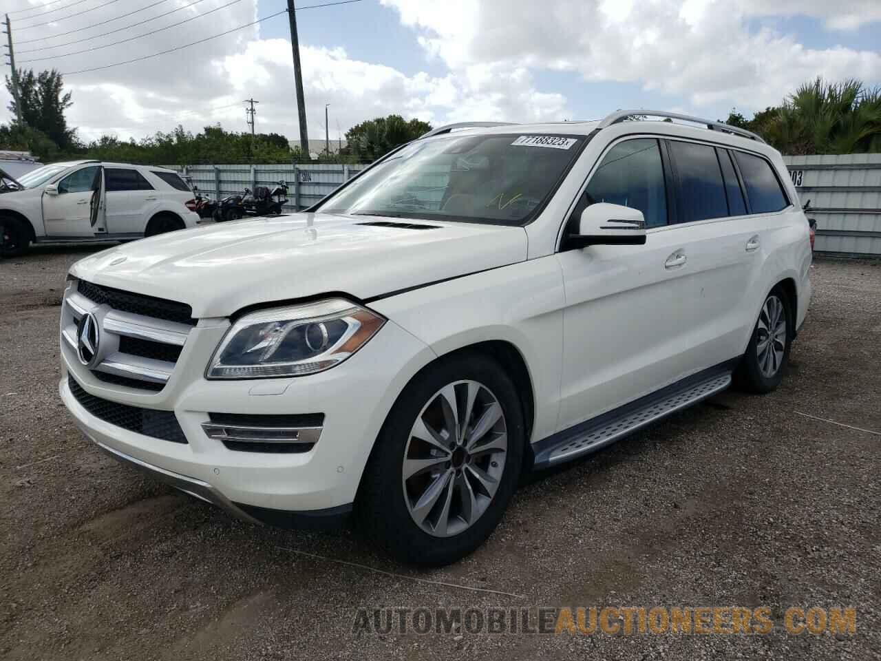 4JGDF2EE3FA606780 MERCEDES-BENZ GL-CLASS 2015