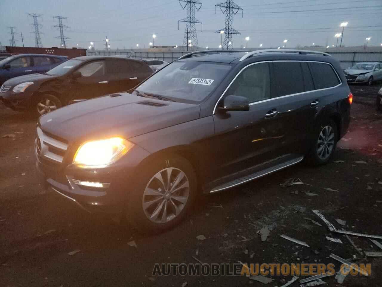 4JGDF2EE7FA519593 MERCEDES-BENZ GL-CLASS 2015