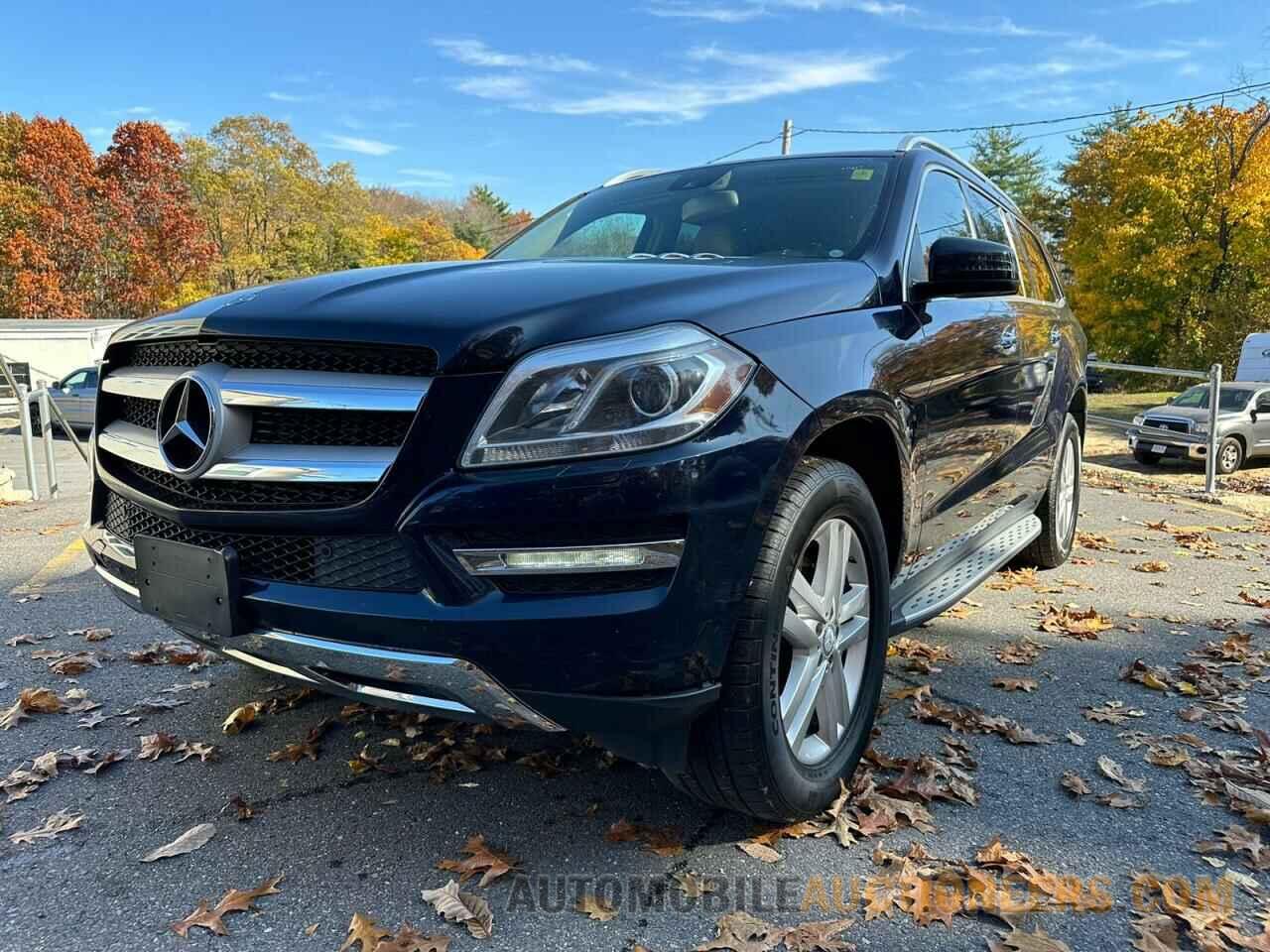 4JGDF2EE9FA485589 MERCEDES-BENZ GL-CLASS 2015