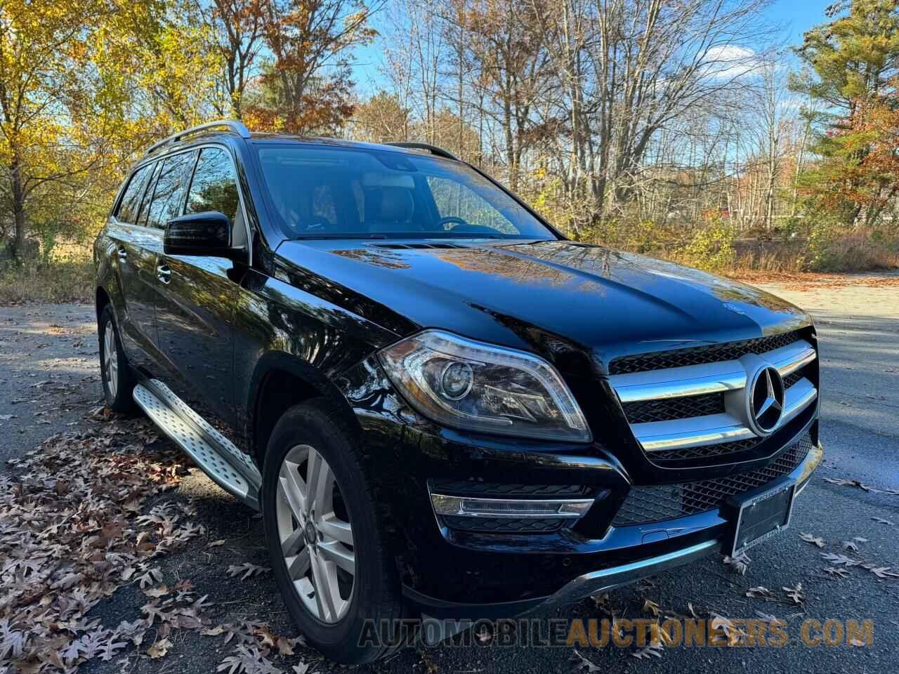 4JGDF2EEXFA508233 MERCEDES-BENZ GL-CLASS 2015