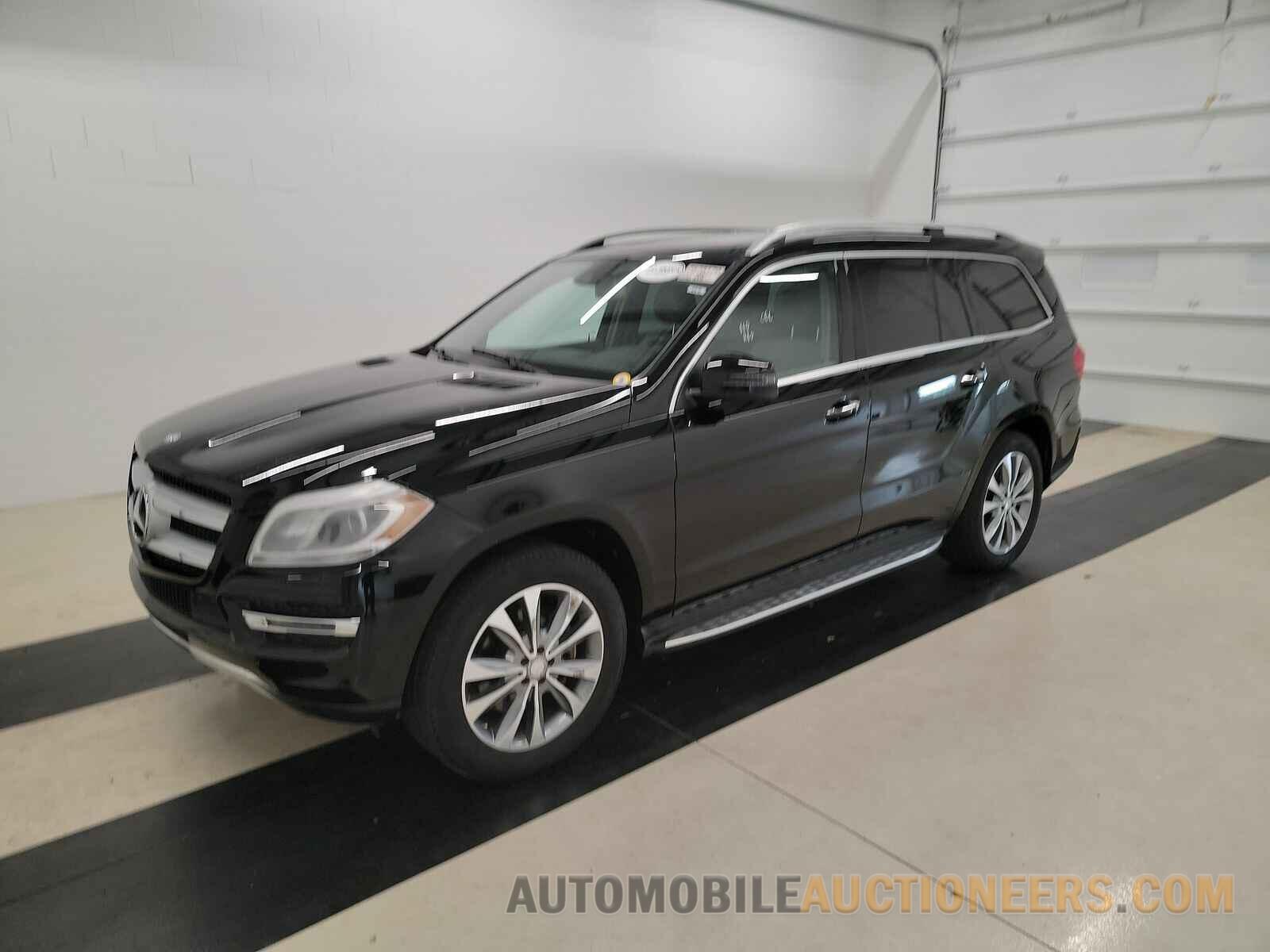 4JGDF6EE0FA469045 Mercedes-Benz GL-Class 2015