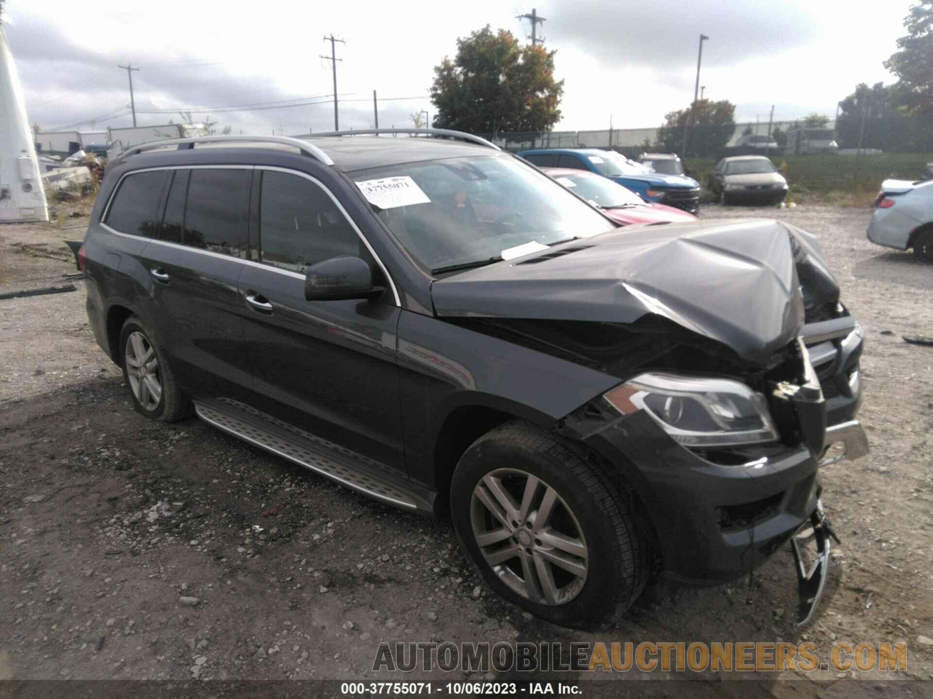 4JGDF6EE1FA513358 MERCEDES-BENZ GL 2015