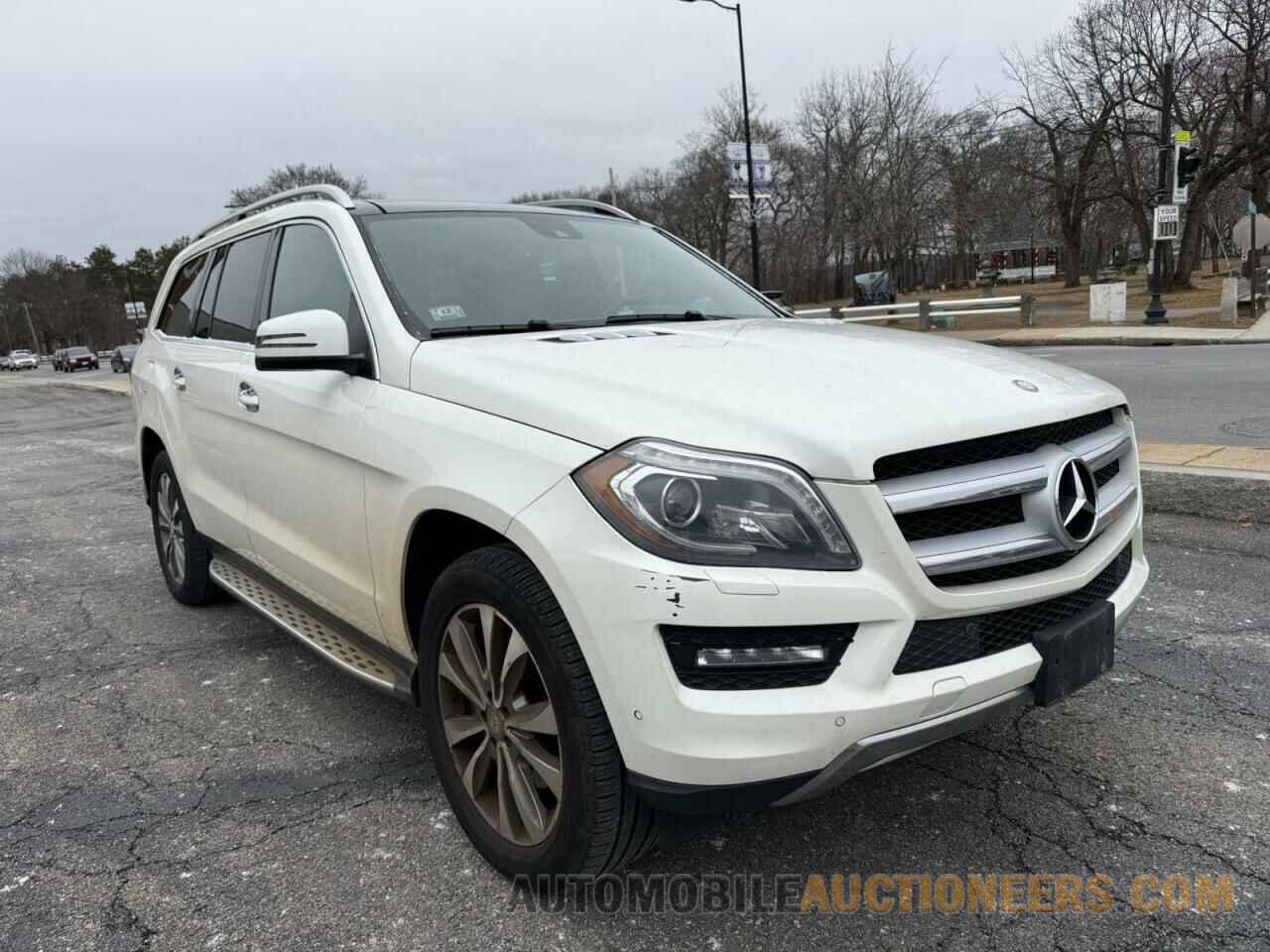 4JGDF6EE1FA534176 MERCEDES-BENZ GL-CLASS 2015