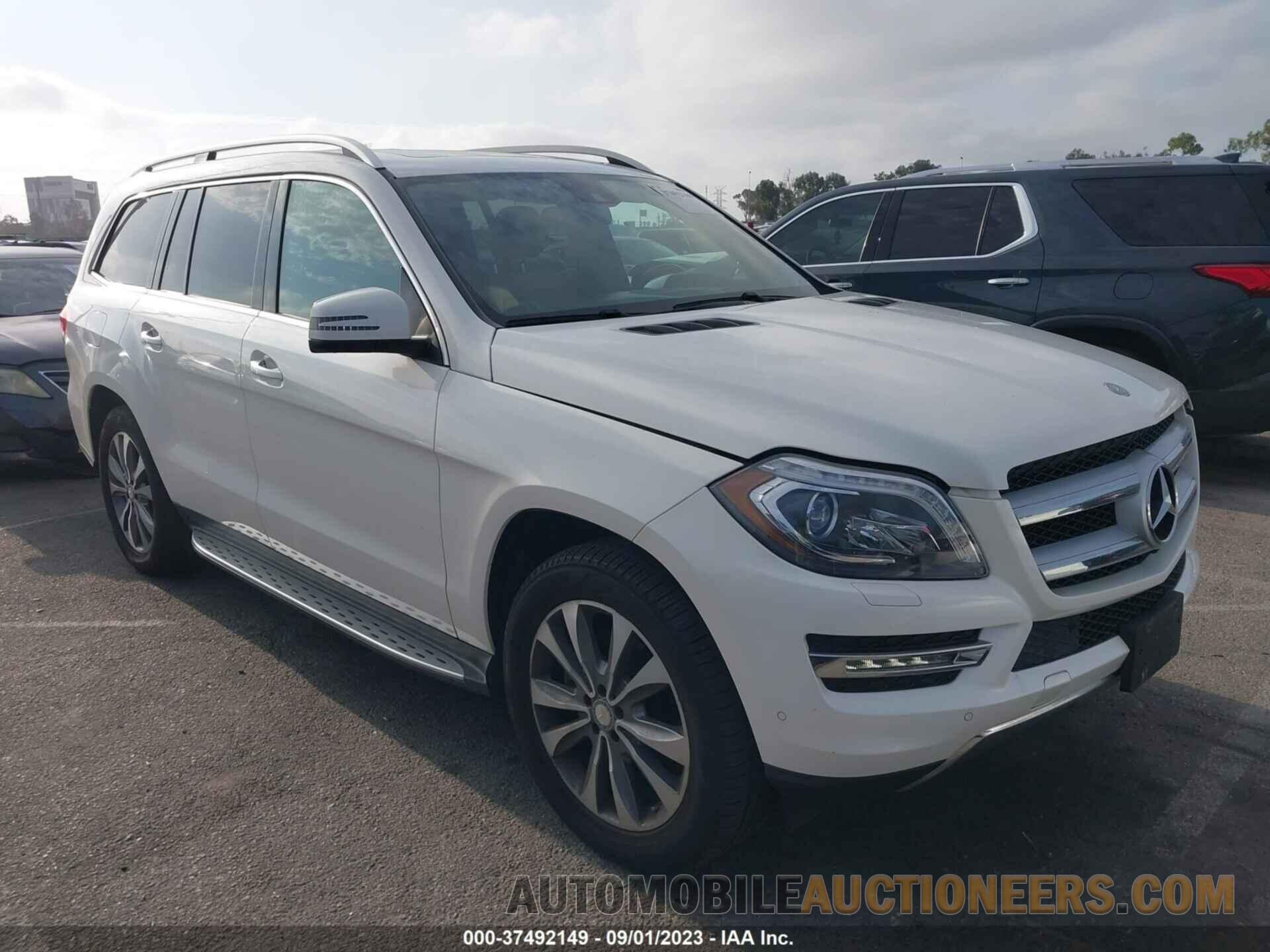 4JGDF6EE1FA593213 MERCEDES-BENZ GL-CLASS 2015